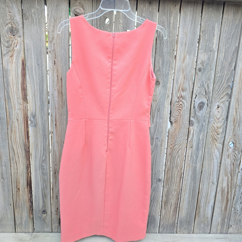 Sleeveless Coral Pink V Neck Belted Sheath Dress Size M - Picture 4 of 10